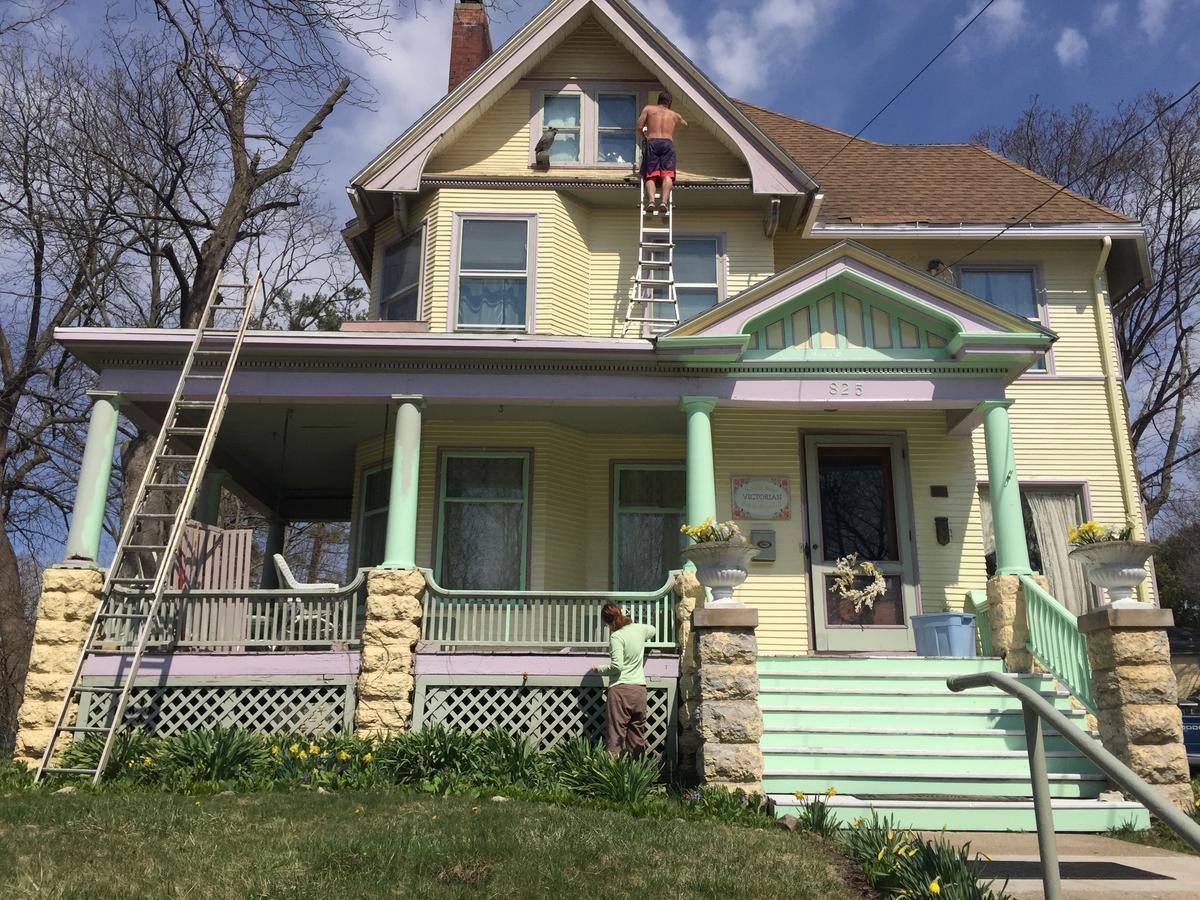 Scarlett House Victorian B & B Janesville Exterior foto